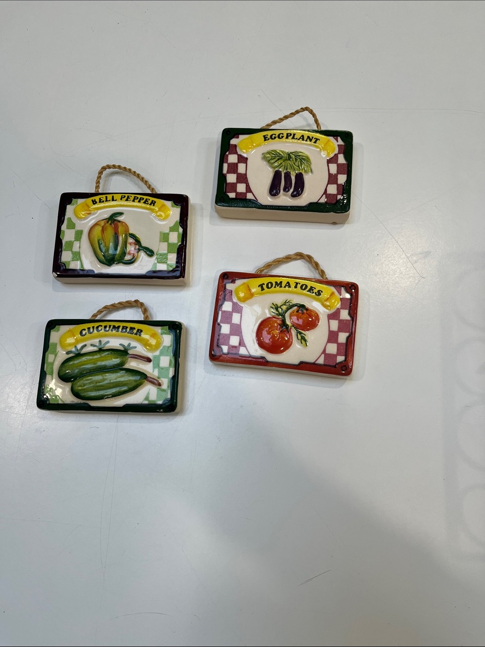 Set of 4 Charming VTG Vegetable wall plaques with twine hangers. So colorful,fun